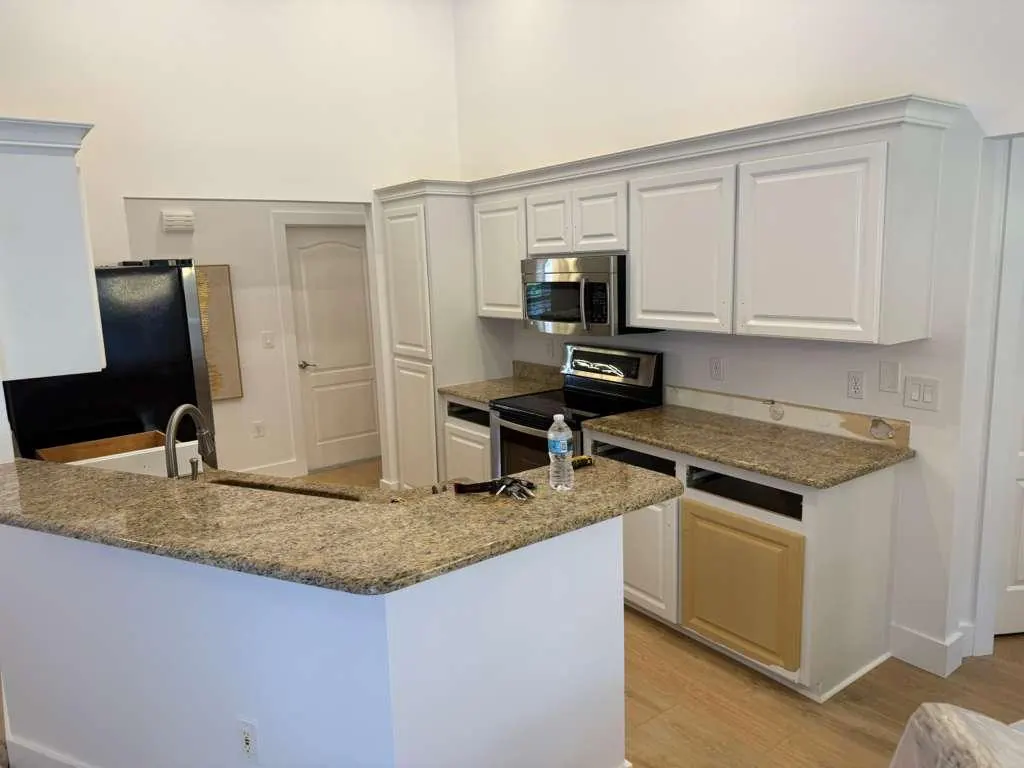Before: Plantation, Venice original kitchen